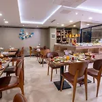 Hotel The Omiya
