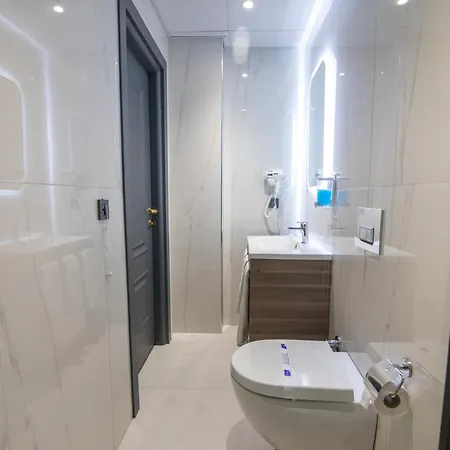 ホテル The Omiya 3*