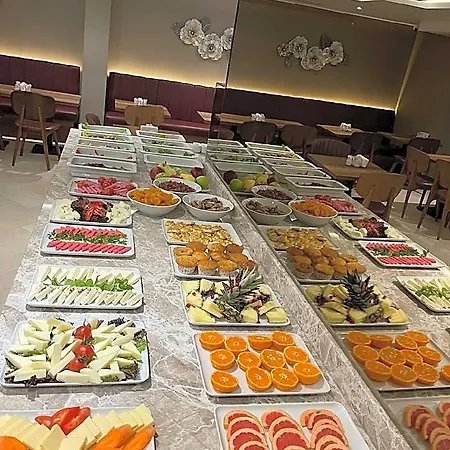 Hotel The Omiya