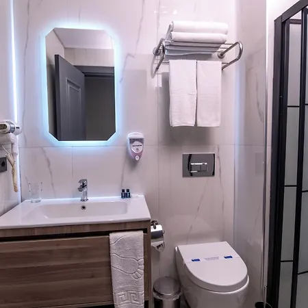 The Omiya Hotel 3*