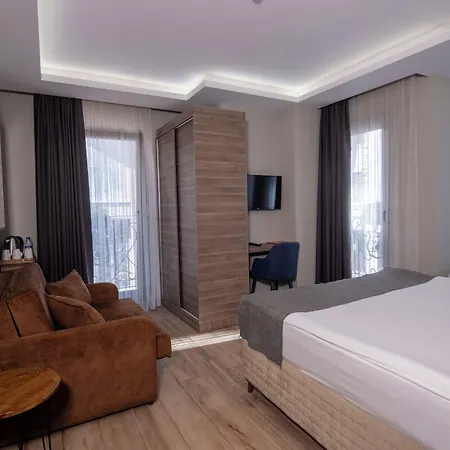 The Omiya Hotel 3*