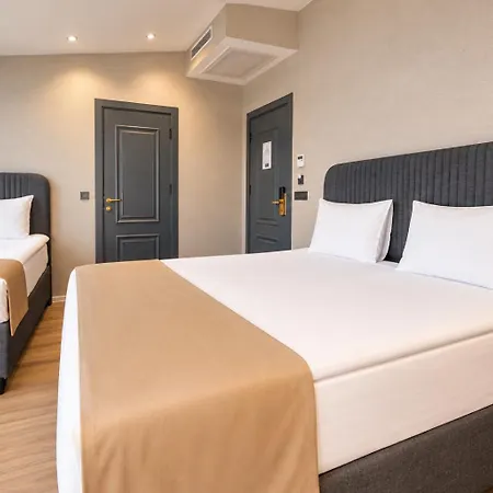 The Omiya Hotel 3*