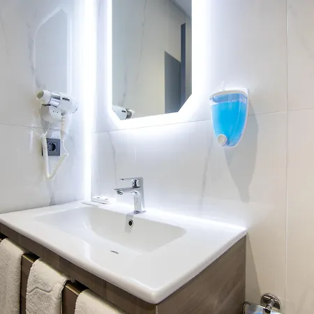 The Omiya Otel 3*